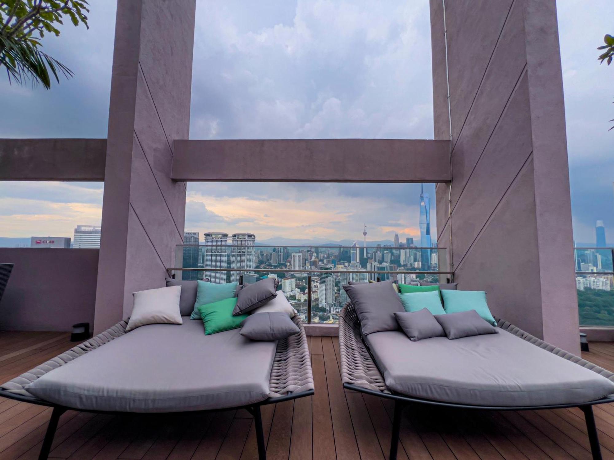 Sky Pool Suites Kl Sentral - Riveria City กัวลาลัมเปอร์ ภายนอก รูปภาพ