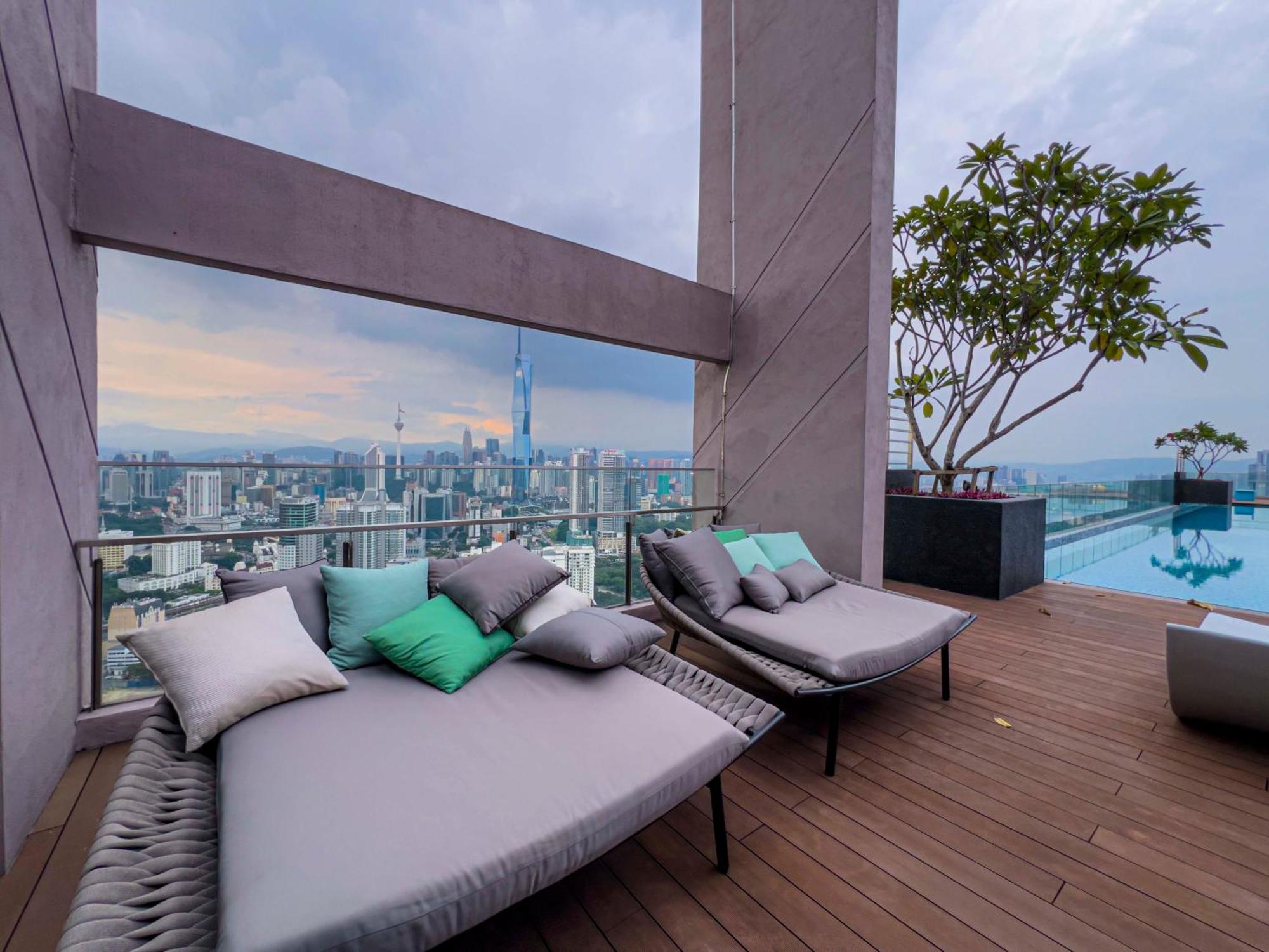 Sky Pool Suites Kl Sentral - Riveria City กัวลาลัมเปอร์ ภายนอก รูปภาพ